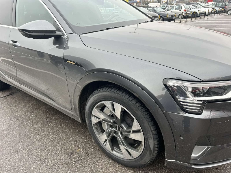 Audi E-Tron 55* Quattro* Sline* LongRange, снимка 7 - Автомобили и джипове - 48299601