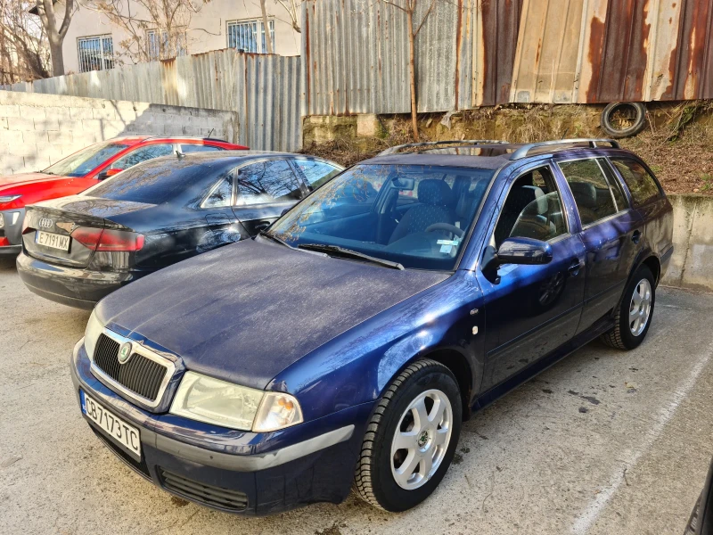 Skoda Octavia 1.6 i 102кс, снимка 2 - Автомобили и джипове - 48535091