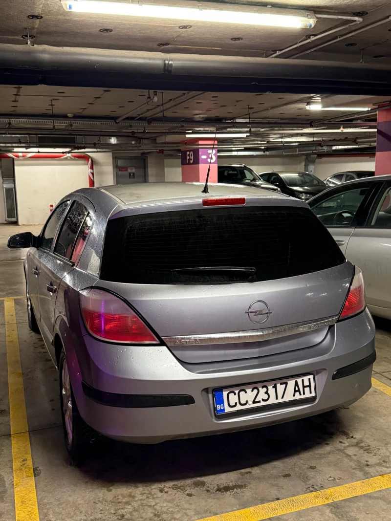 Opel Astra, снимка 4 - Автомобили и джипове - 48692574