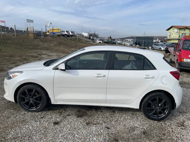 Kia Rio, снимка 14 - Автомобили и джипове - 49377569