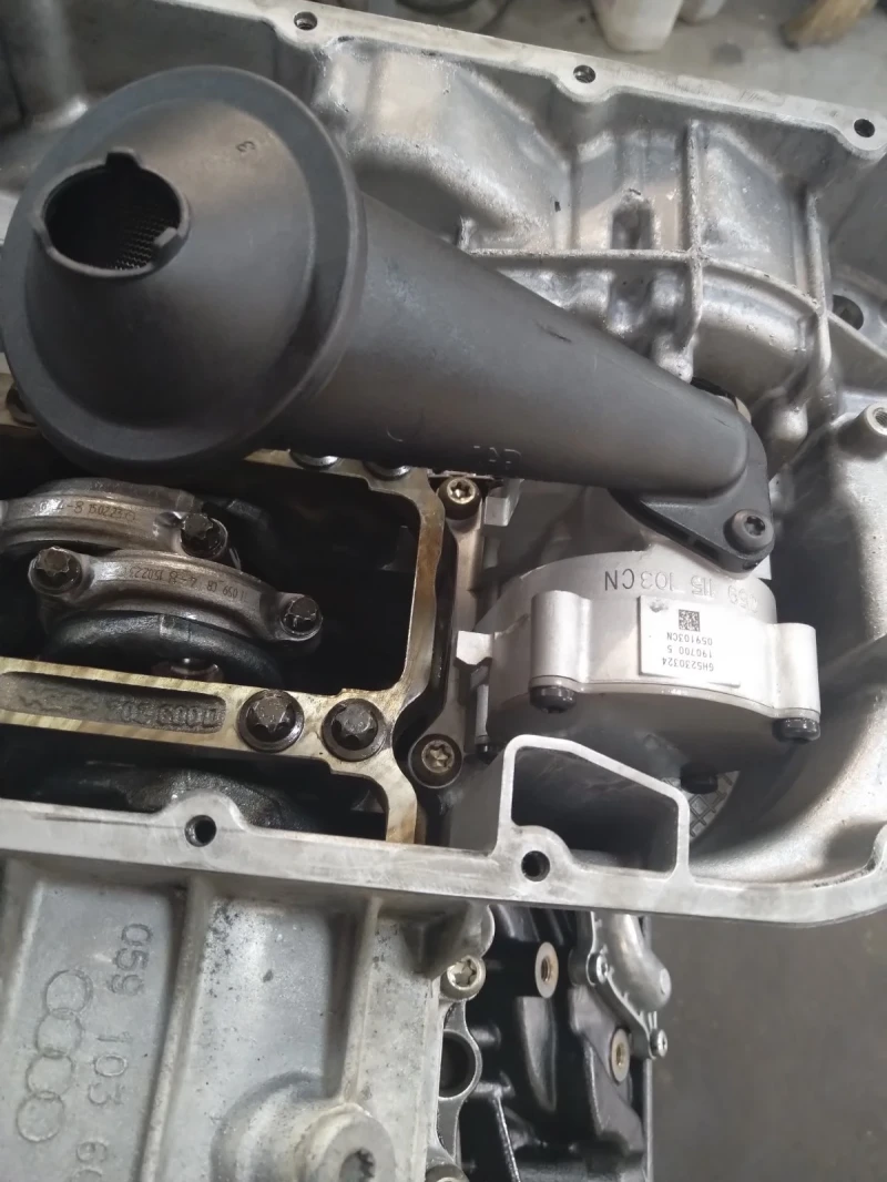 Audi A6, снимка 15 - Автомобили и джипове - 51871282