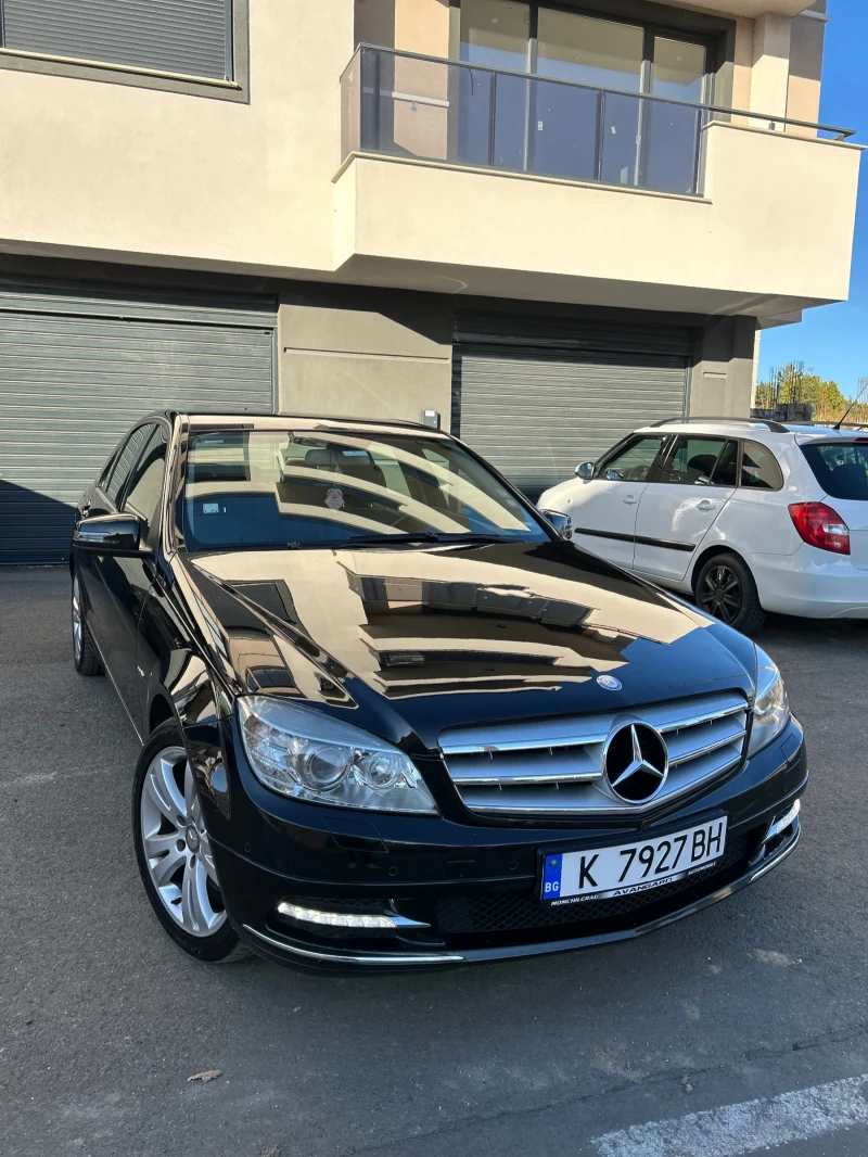 Mercedes-Benz C 350, снимка 3 - Автомобили и джипове - 52269377