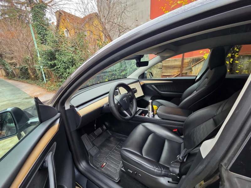 Tesla Model Y Long Range 4x4 AWD 77kWh, снимка 8 - Автомобили и джипове - 52795944