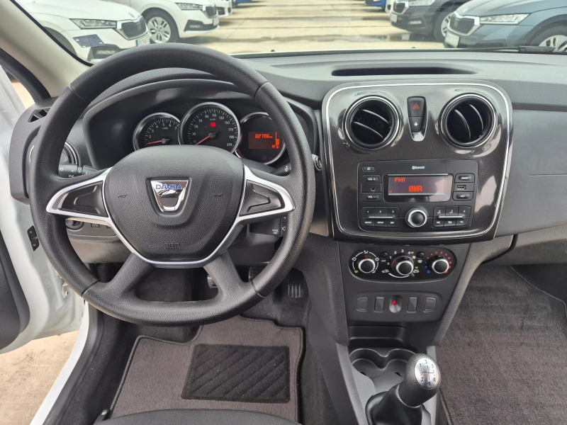 Dacia Logan 1.5DCI 75кс., снимка 14 - Автомобили и джипове - 53443306