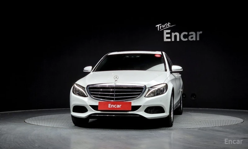 Mercedes-Benz C 220, снимка 3 - Автомобили и джипове - 53563778