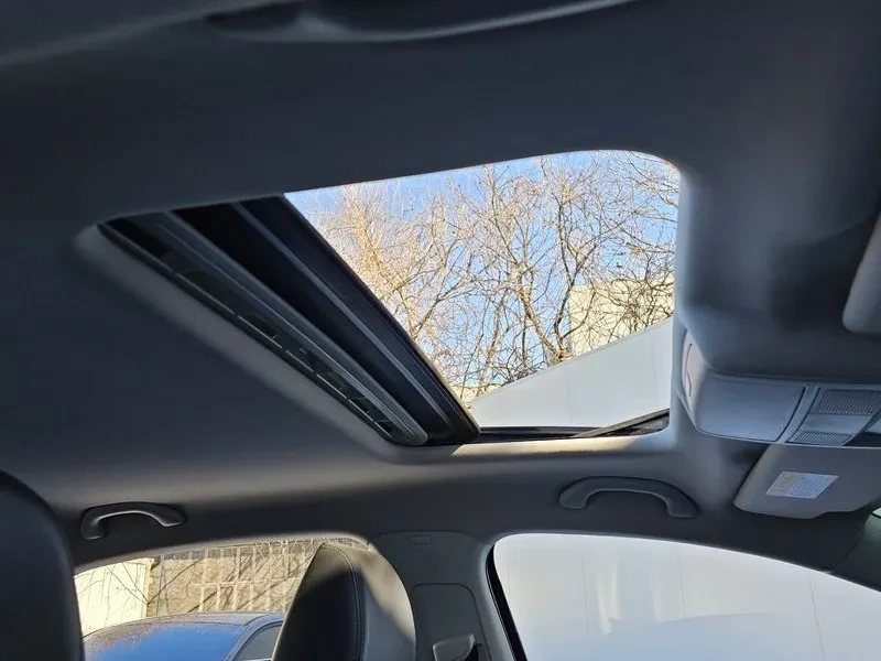 VW Passat 2.0 TDI, снимка 15 - Автомобили и джипове - 54298611