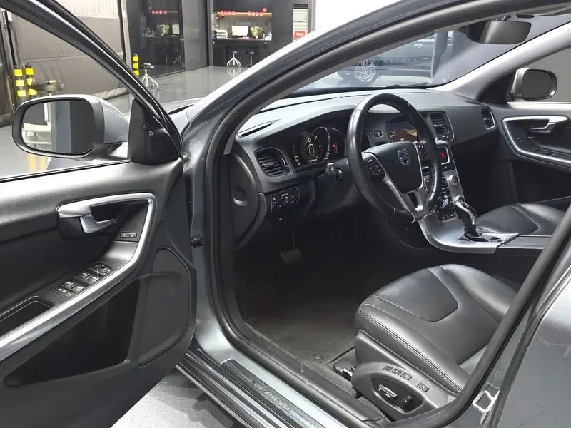Volvo V60 | Mobile.bg � ����������� 10