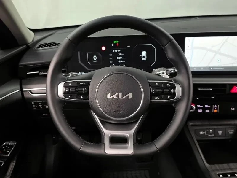 Kia K5, снимка 12 - Автомобили и джипове - 56726832