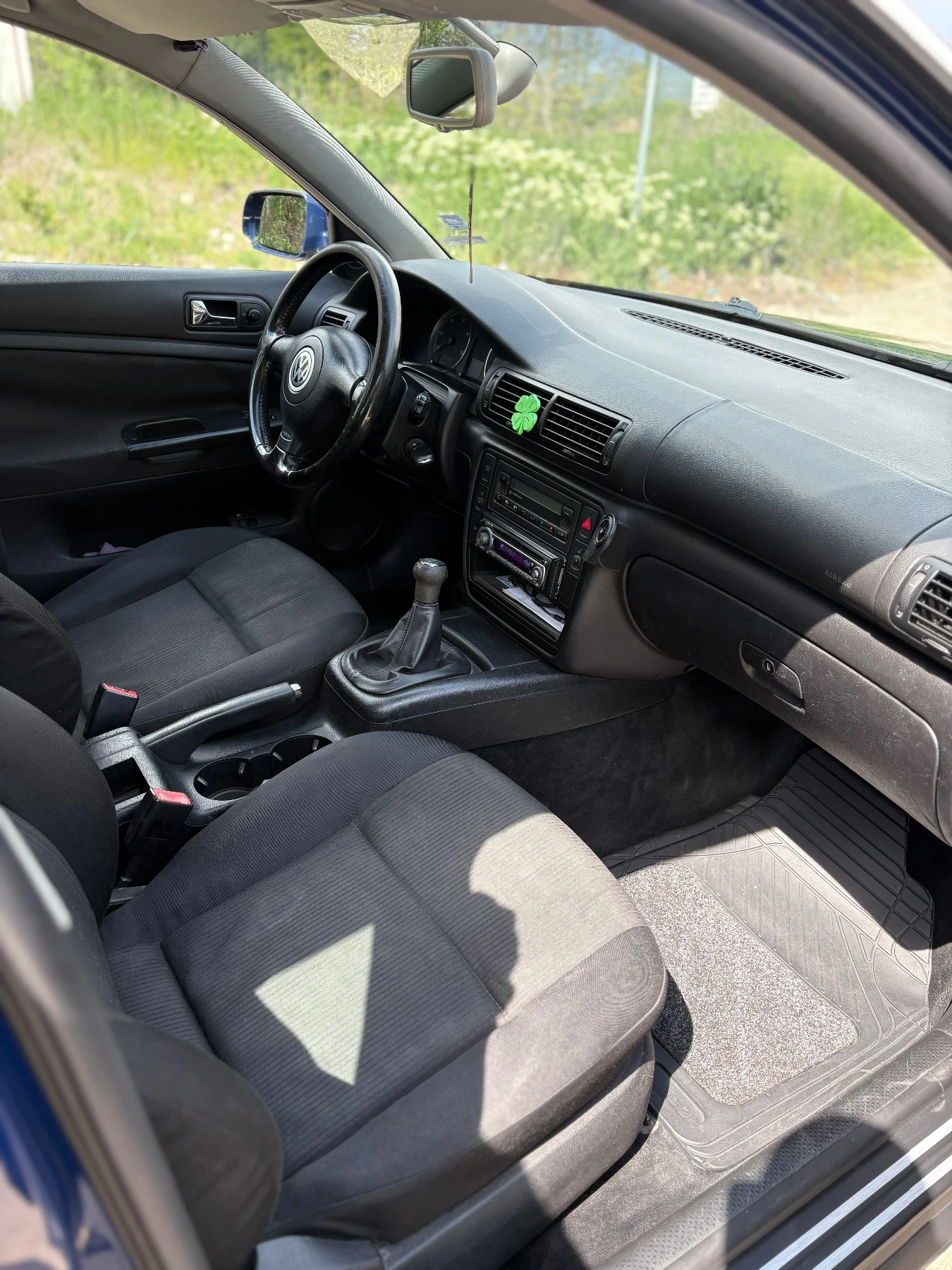 VW Passat 1.9 - изображение 6