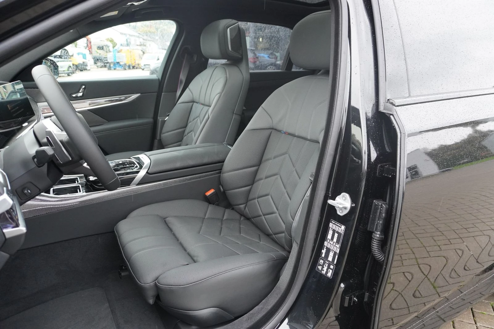 BMW 740 d xDrive = M-Sport Pro= Гаранция - изображение 7