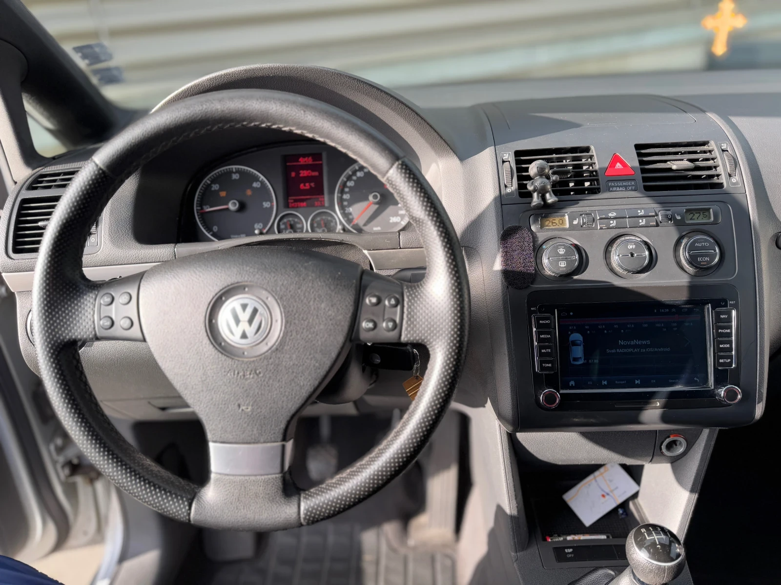 VW Touran  - изображение 9