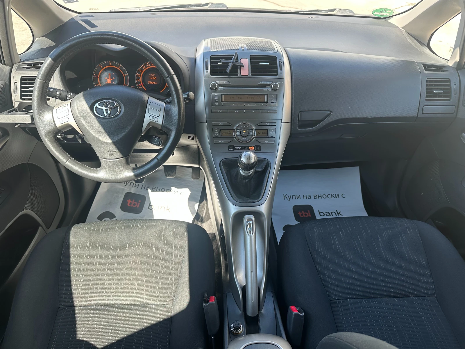 Toyota Auris 2.0d 126 к.с. - изображение 10