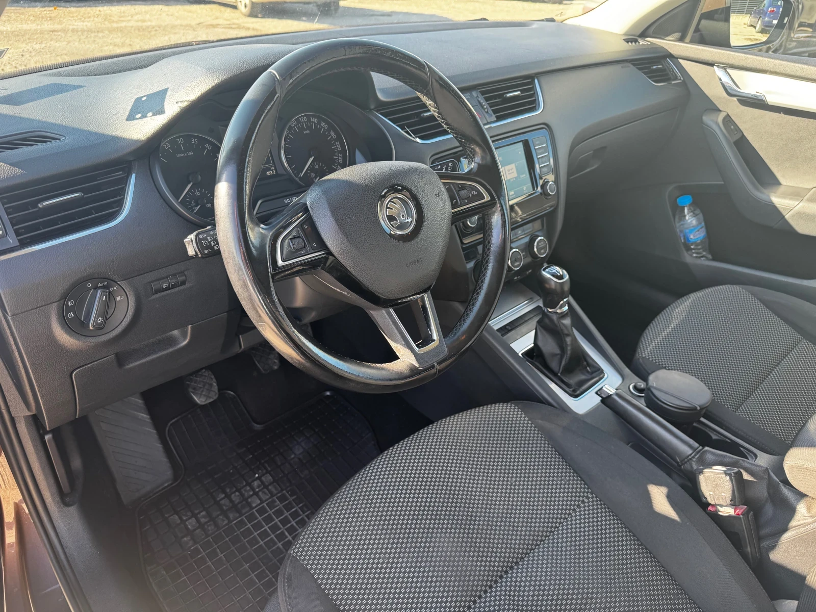 Skoda Octavia 1.6 TDI - изображение 10