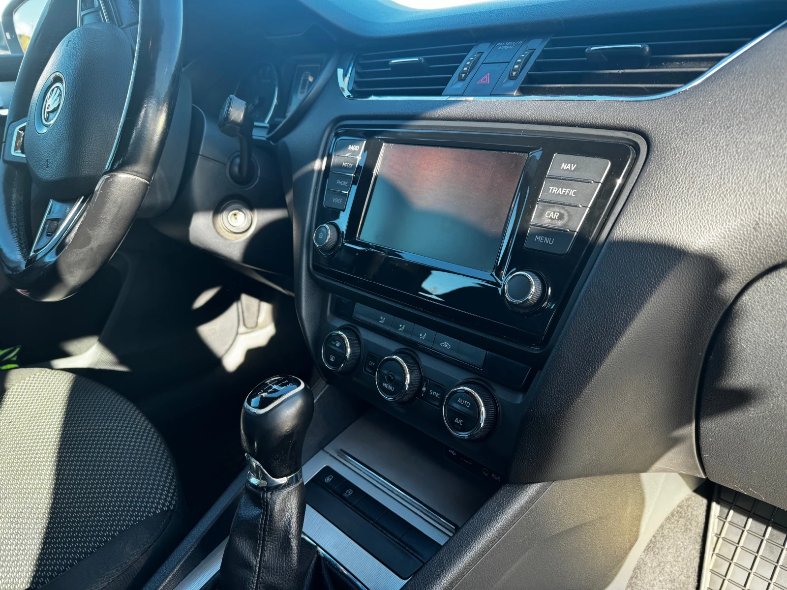 Skoda Octavia 1.6 TDI - изображение 8