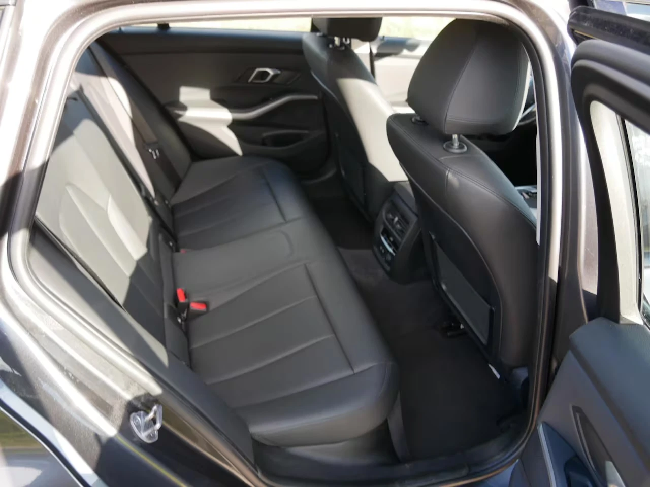 BMW 318 Executive  |  |  |  | Mobile.bg   15