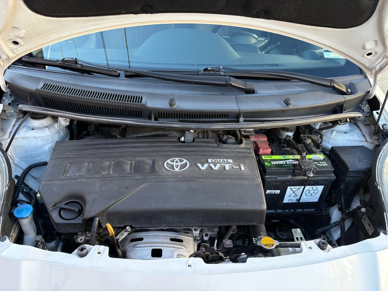 Toyota Yaris  - изображение 7