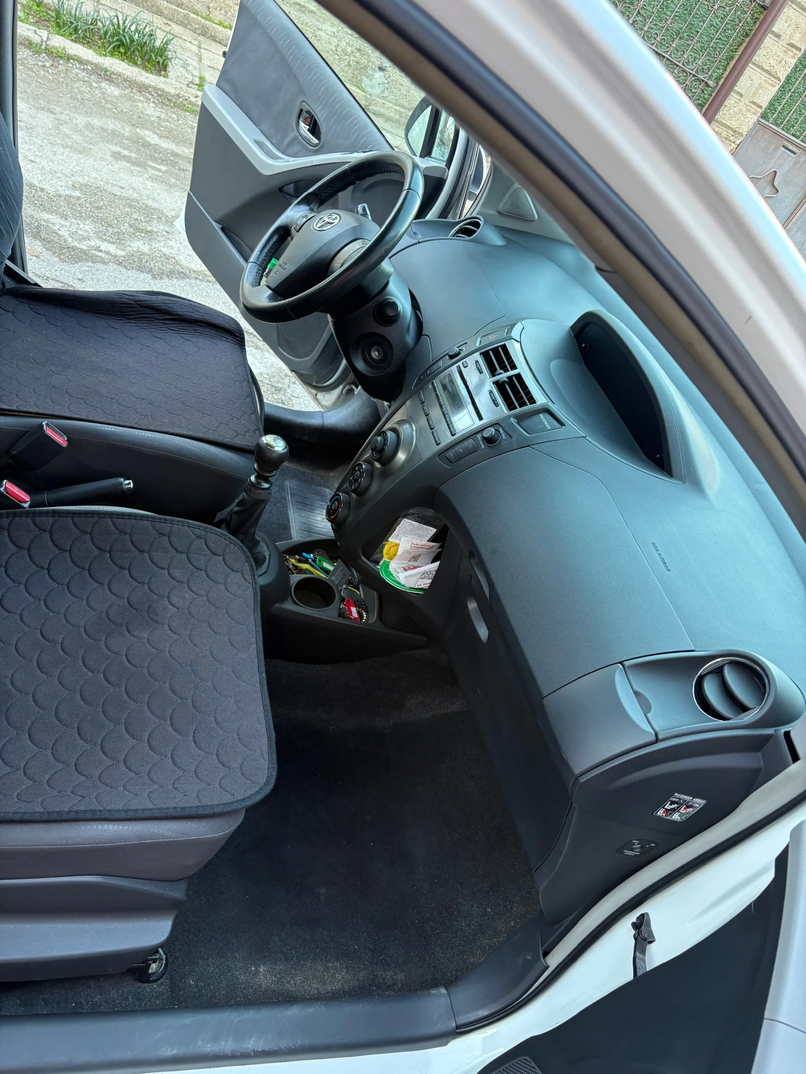 Toyota Yaris  - изображение 5