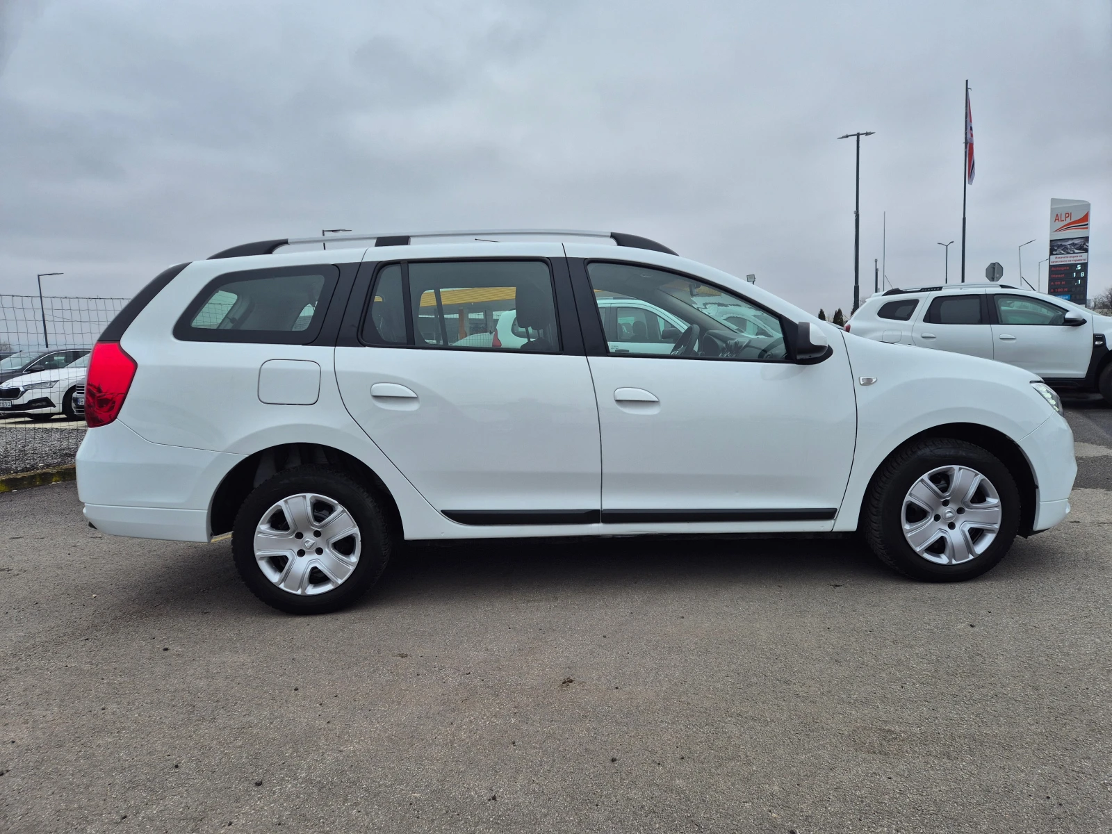 Dacia Logan 1.5DCI 75кс. - изображение 6