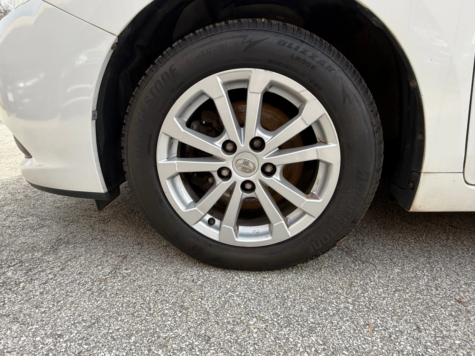 Toyota Verso 2.0 D4D - изображение 7