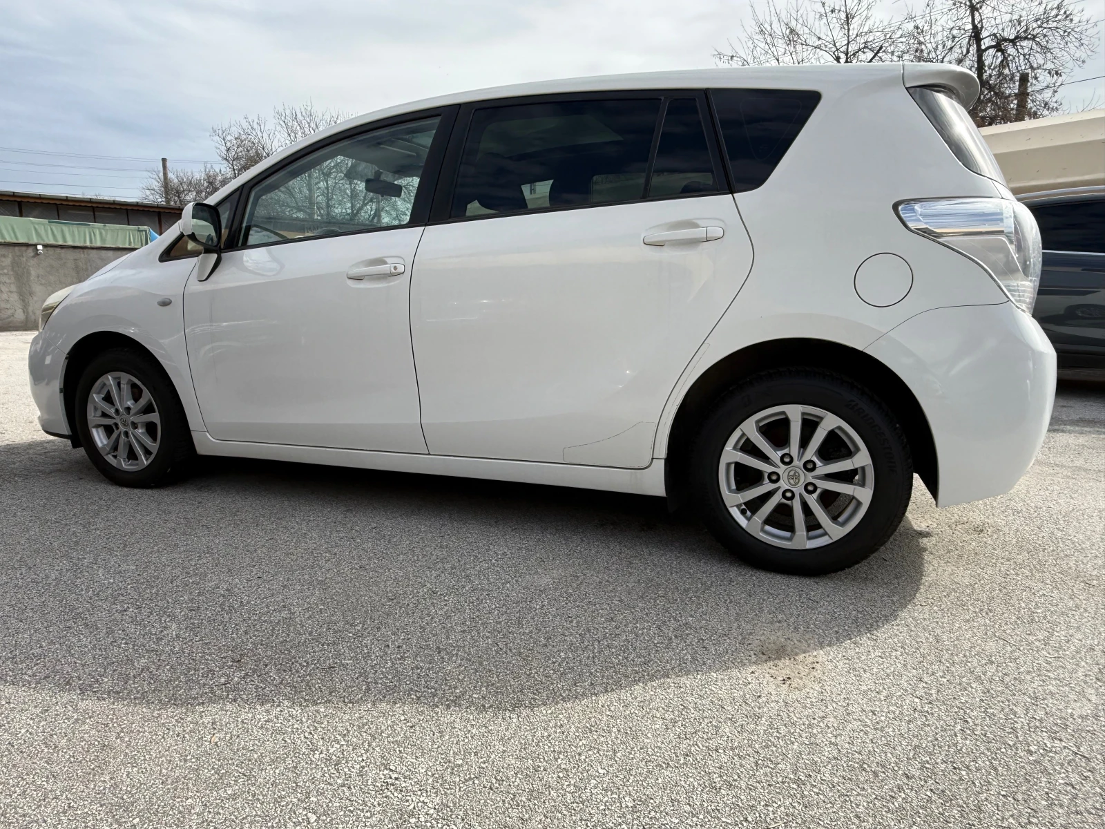 Toyota Verso 2.0 D4D - изображение 6