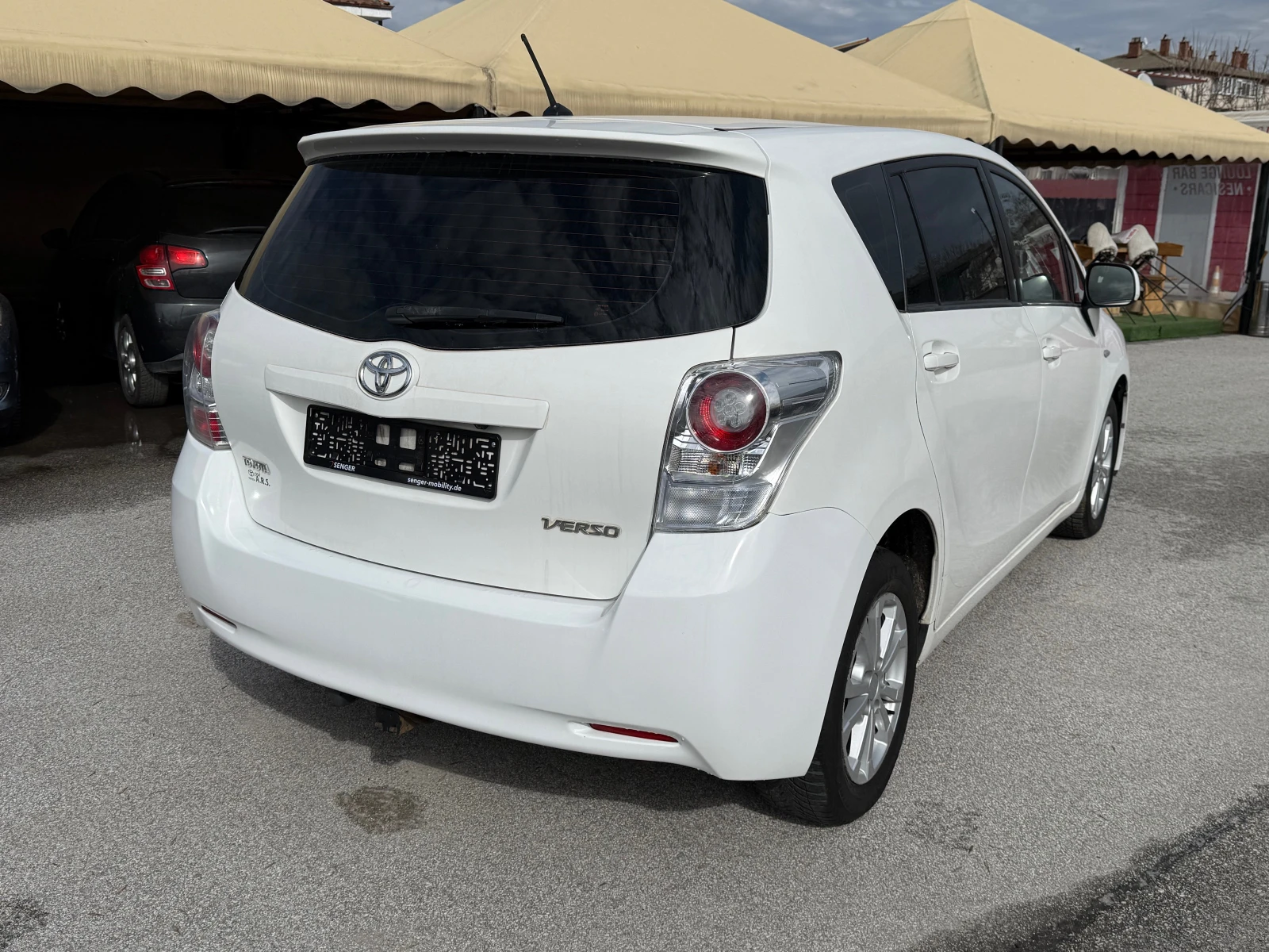 Toyota Verso 2.0 D4D - изображение 5