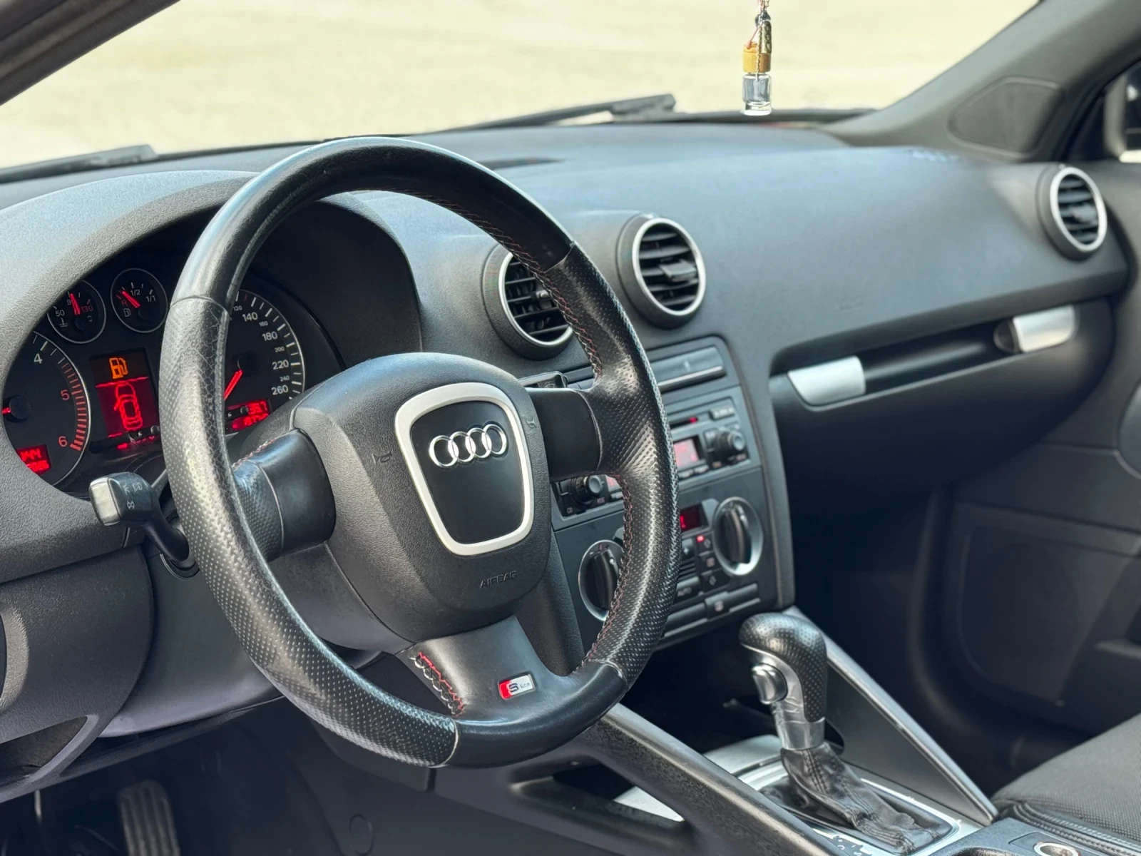 Audi A3 2.0TDI/���������/S-LINE | Mobile.bg � ����������� 10