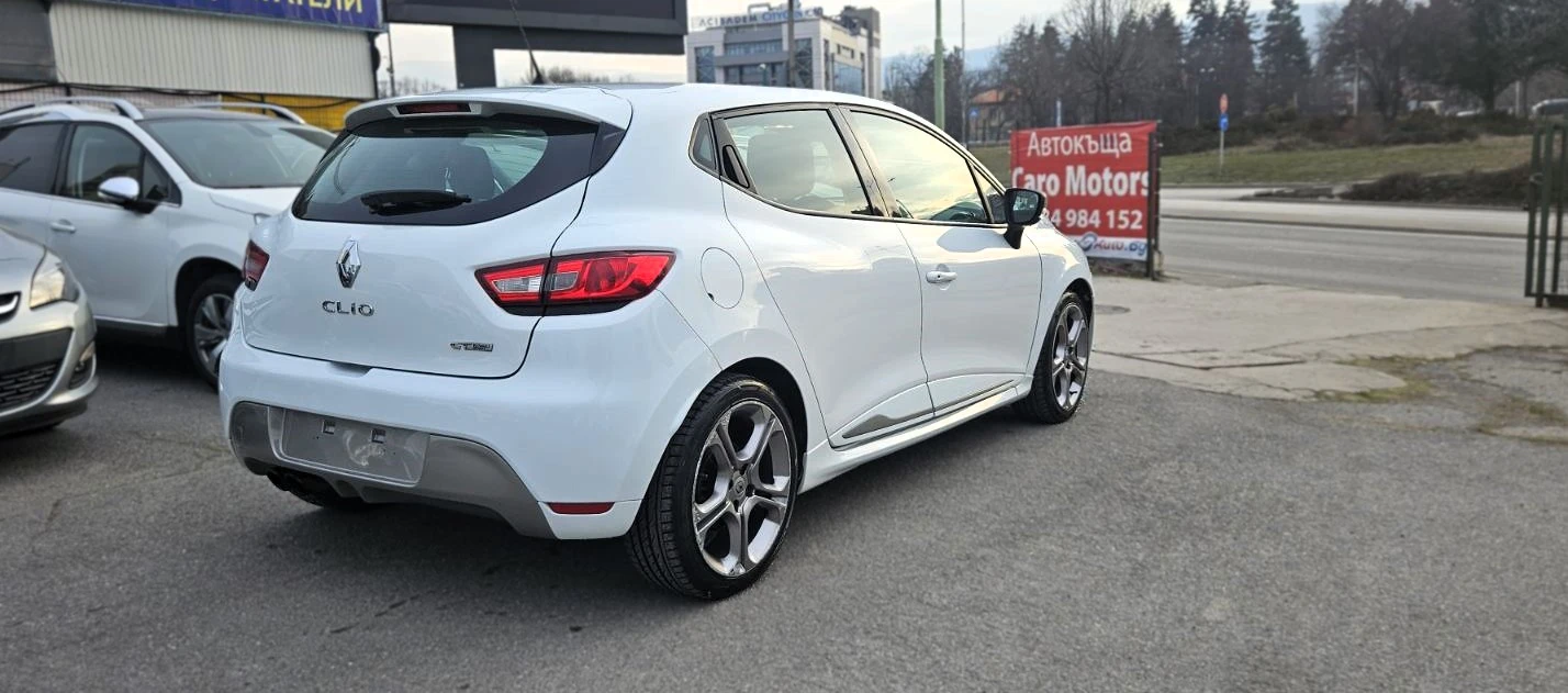 Renault Clio 1.2i GTLine AUTOMATIC, снимка 9 - Автомобили и джипове - 53712955