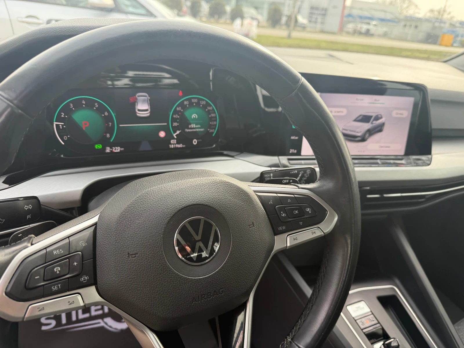 VW Golf 1.5 CNG Автоматик, снимка 13 - Автомобили и джипове - 53726754