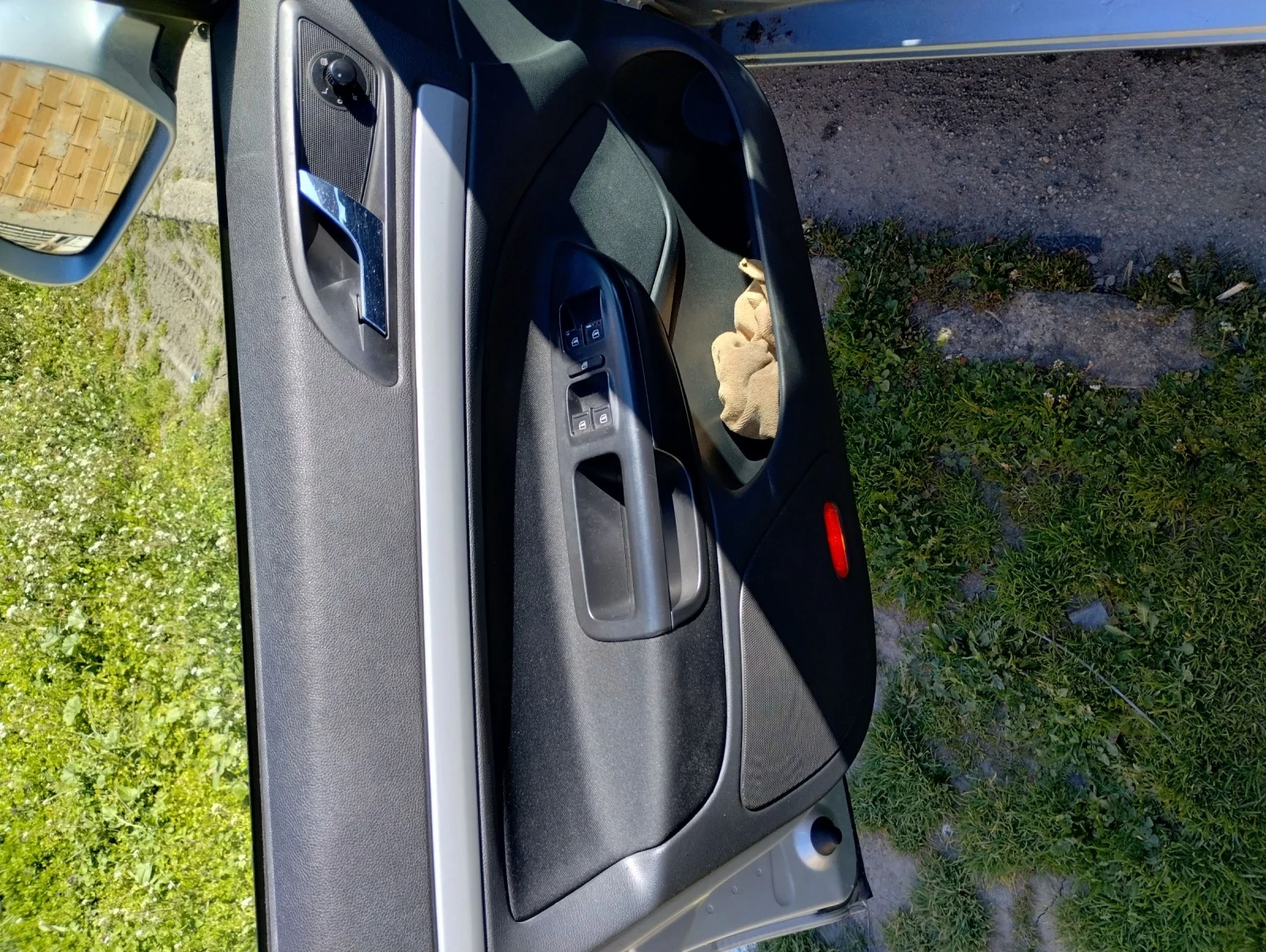 Skoda Octavia 1, 6 klimatronik, снимка 3 - Автомобили и джипове - 53781926