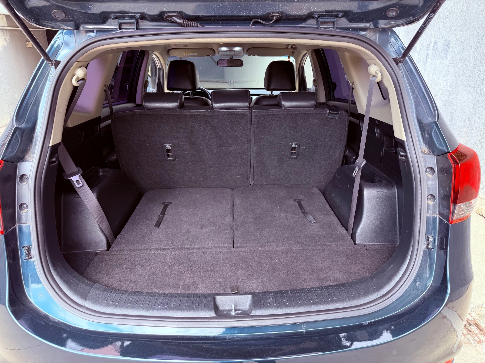 Kia Carens Prestige 6+ 1 ����� | Mobile.bg � ����������� 10