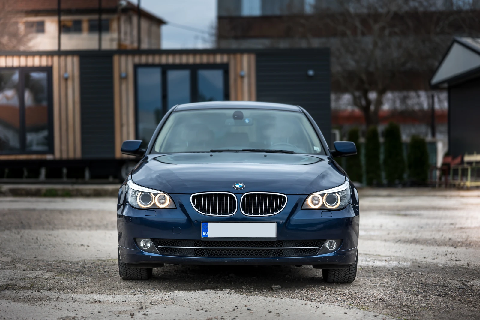 BMW 530 E61 Facelift, снимка 3 - Автомобили и джипове - 54146057