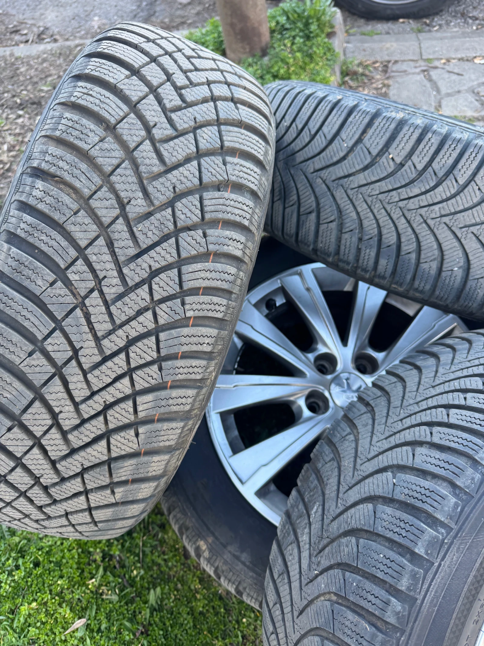 Peugeot 308 1.5, снимка 6 - Автомобили и джипове - 54208796