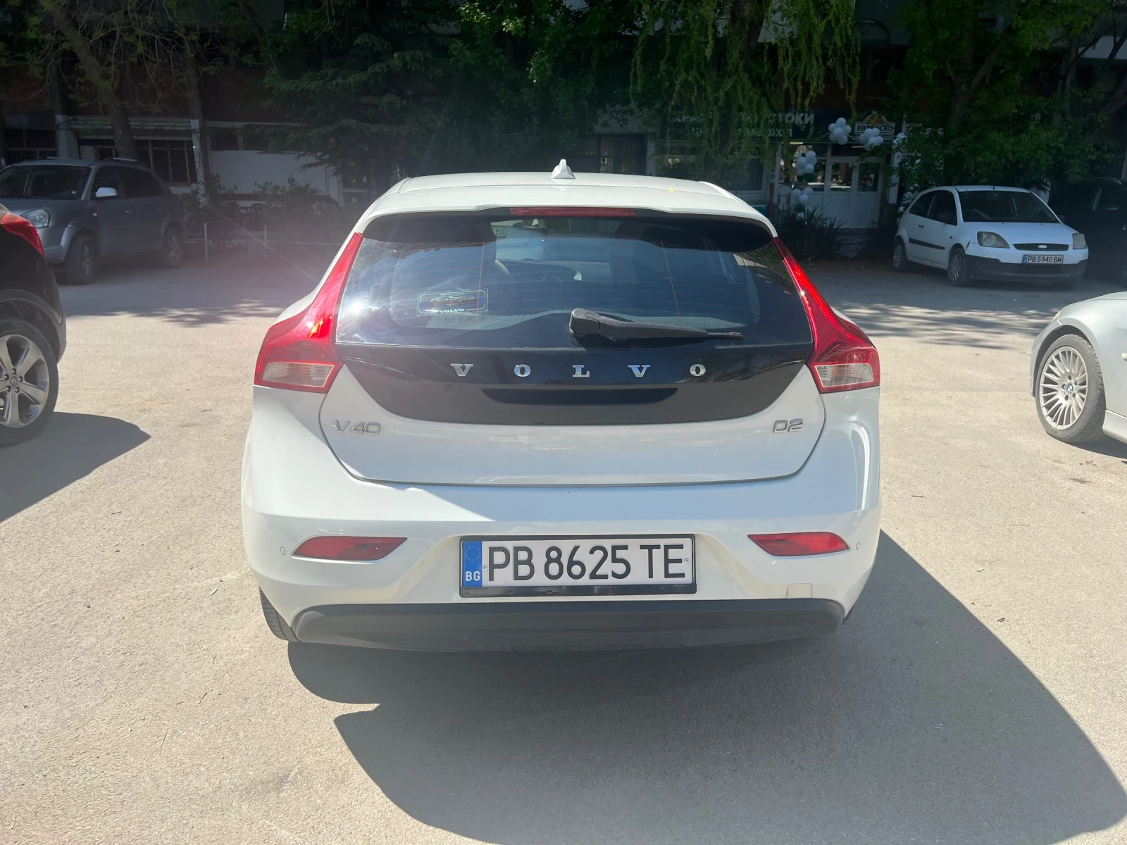 Volvo V40, снимка 3 - Автомобили и джипове - 54244547