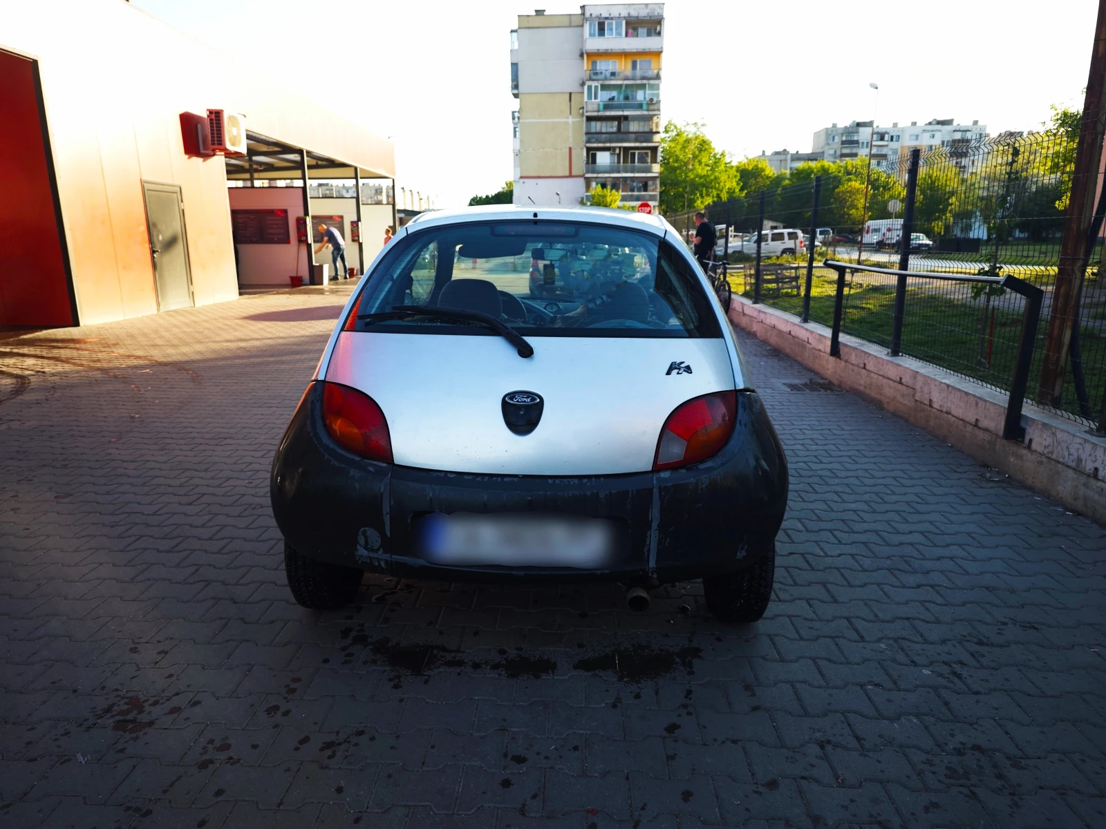 Ford Ka 1.3i / КЛИМАТИК, снимка 4 - Автомобили и джипове - 55089015