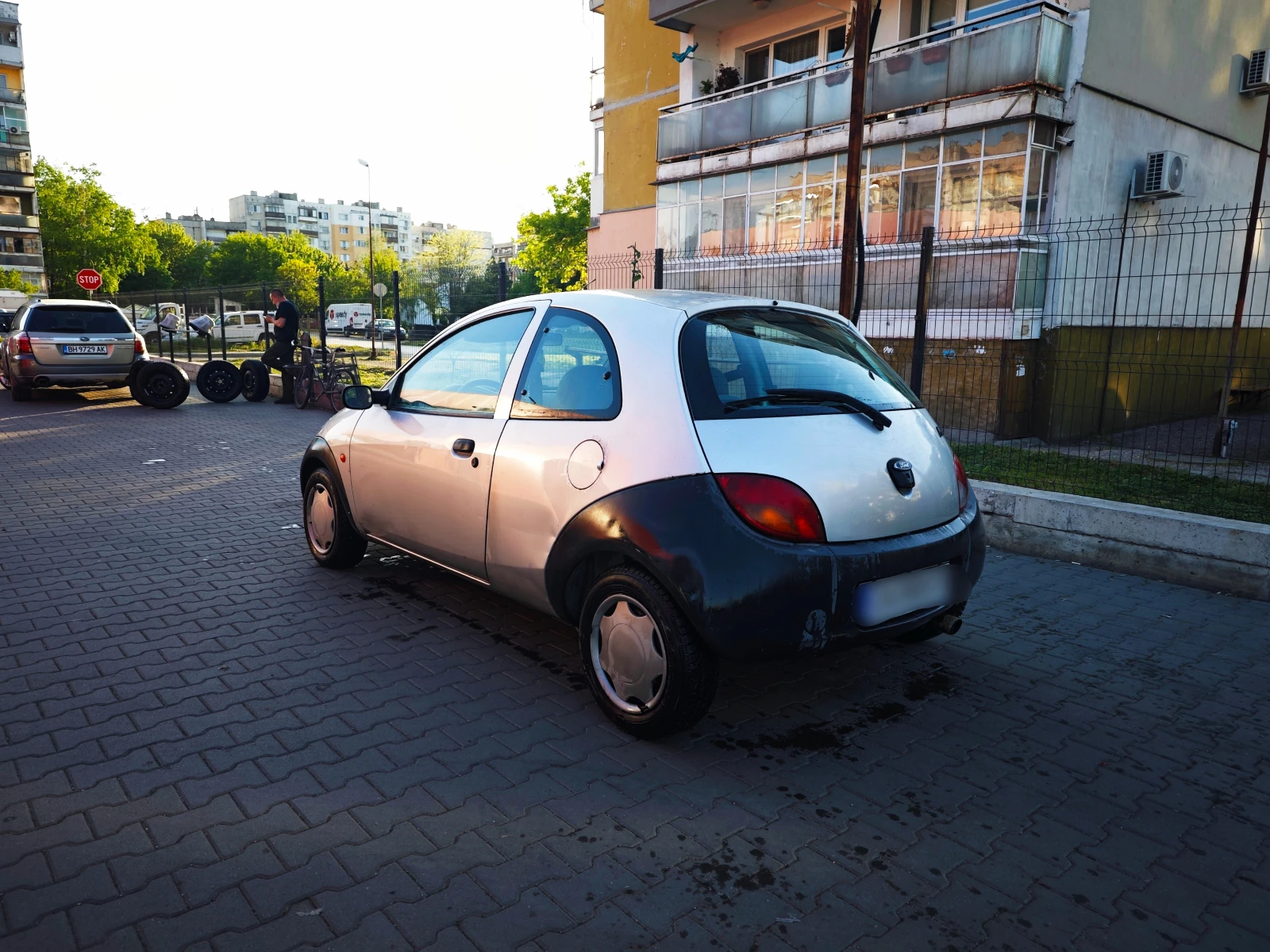 Ford Ka 1.3i / КЛИМАТИК, снимка 5 - Автомобили и джипове - 55089015