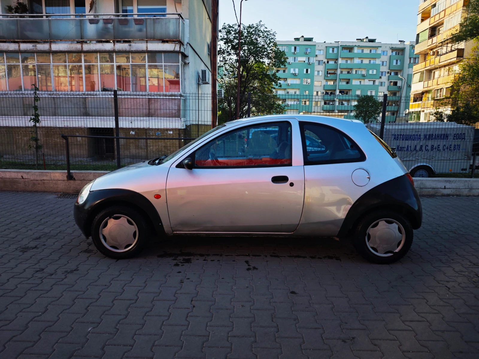 Ford Ka 1.3i / КЛИМАТИК, снимка 6 - Автомобили и джипове - 55089015