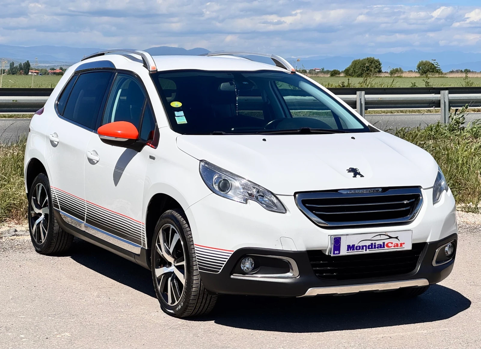 Peugeot 2008 1.6hdi 93kc Urban Cross, снимка 2 - Автомобили и джипове - 54593746