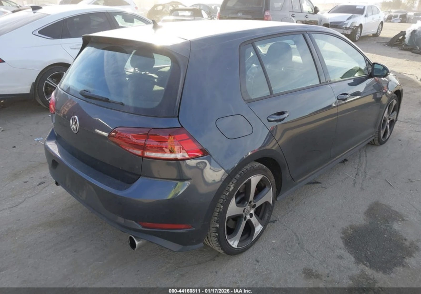 VW Golf АВТОКРЕДИТ* GTI* , снимка 4 - Автомобили и джипове - 54702784