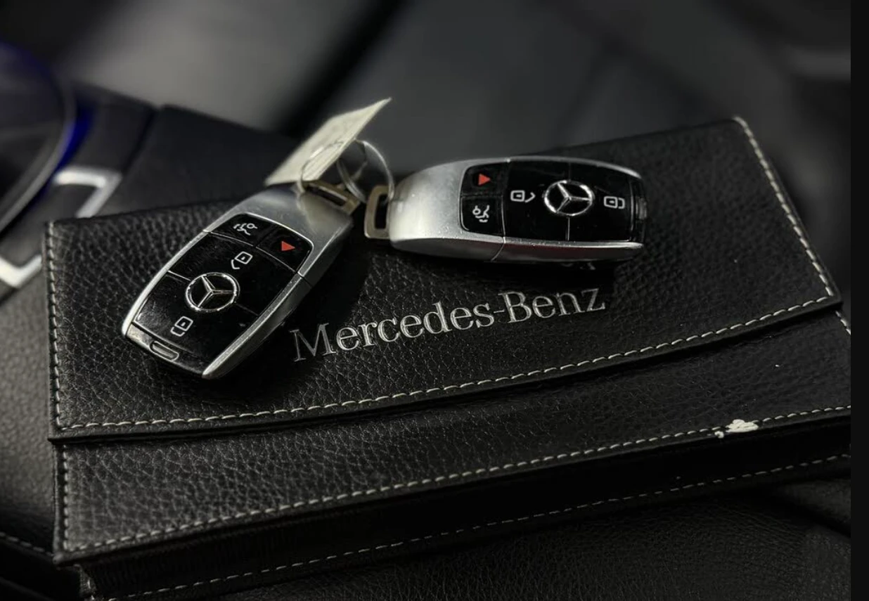 Mercedes-Benz E 400 * AMG* BURMERSTER* CAM* Ambient* ПАМЕТ, снимка 12 - Автомобили и джипове - 54762784