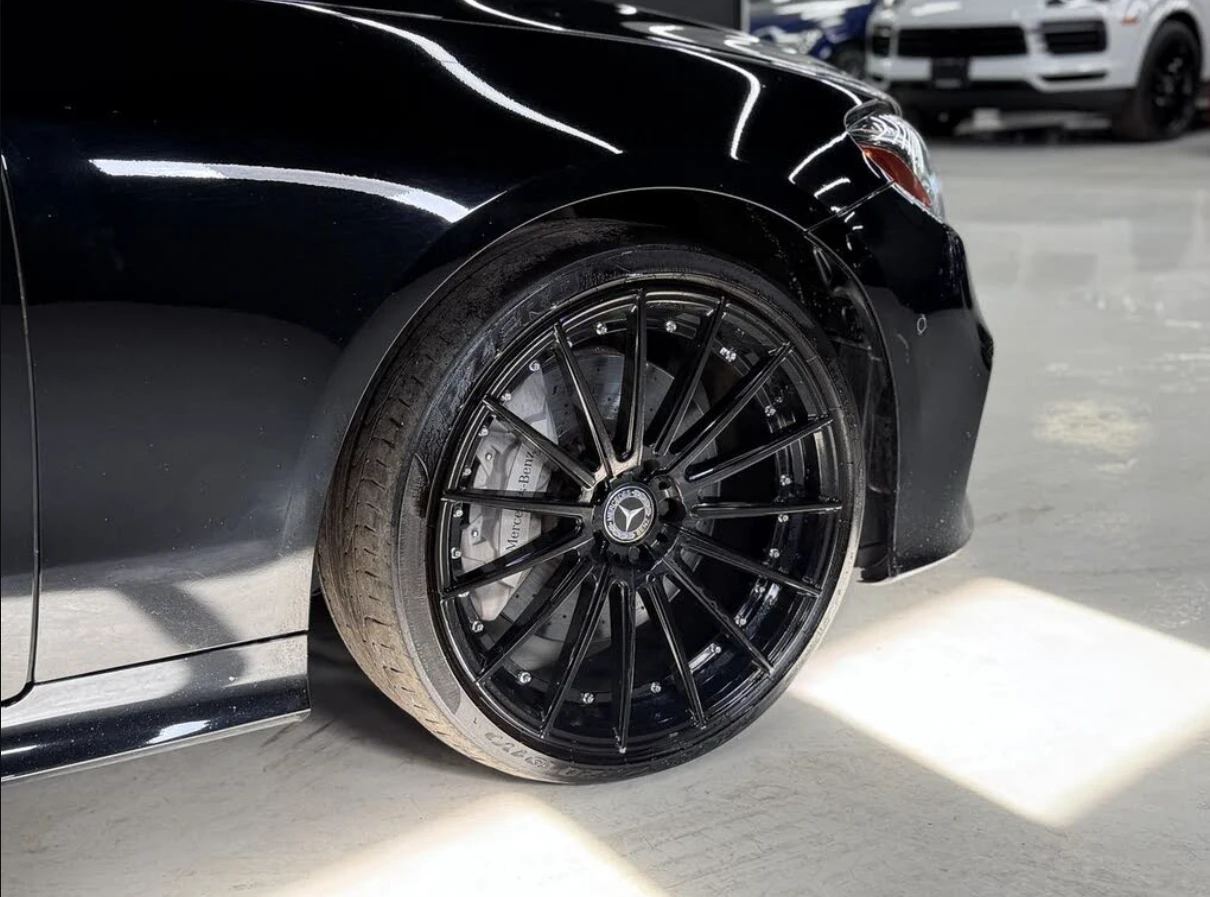 Mercedes-Benz E 400 * AMG* BURMERSTER* CAM* Ambient* ПАМЕТ, снимка 3 - Автомобили и джипове - 54762784