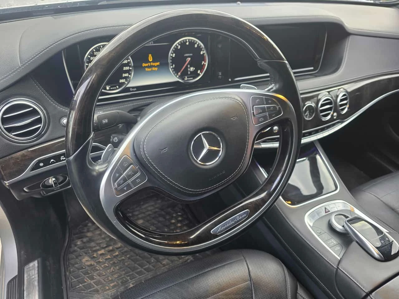 Mercedes-Benz S 550 /360/DISTRONIC/BURMESTER, снимка 9 - Автомобили и джипове - 55085265