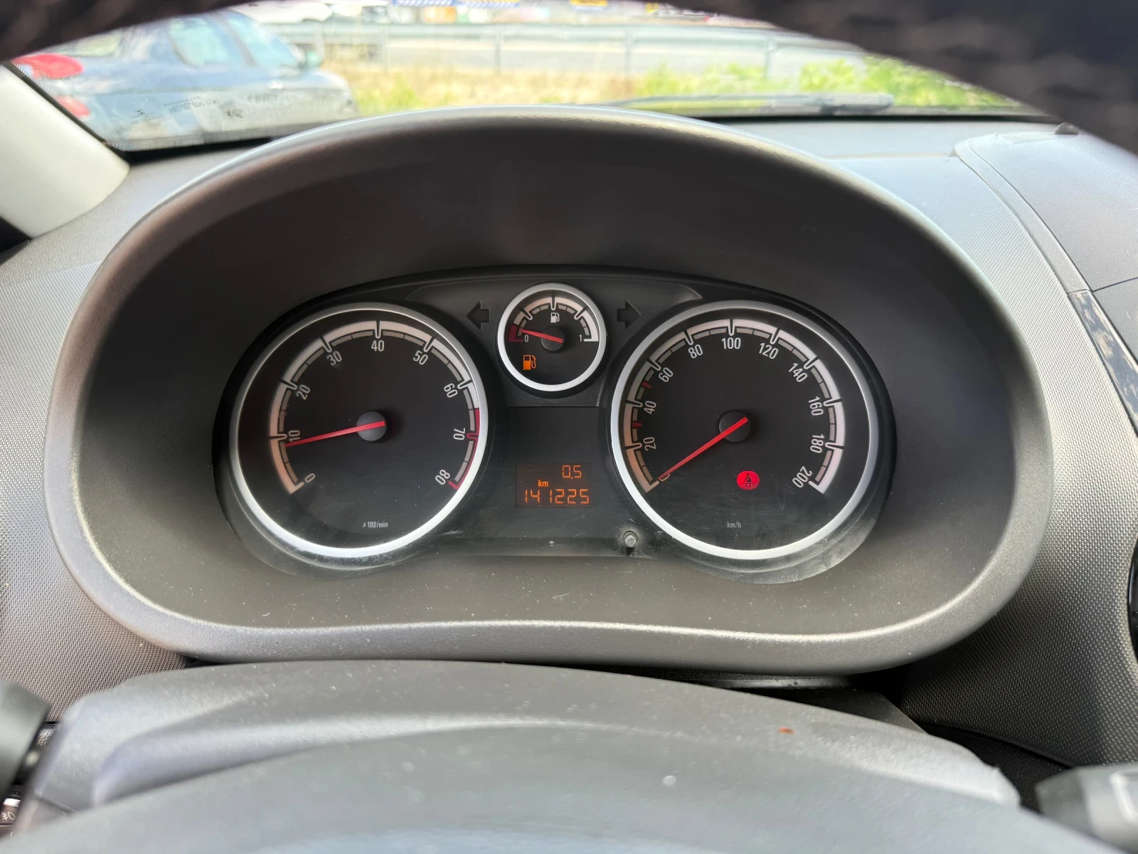 Opel Corsa 1.2БЕНЗИН/ГАЗ Opel 111 Юбилейна, снимка 13 - Автомобили и джипове - 55443563