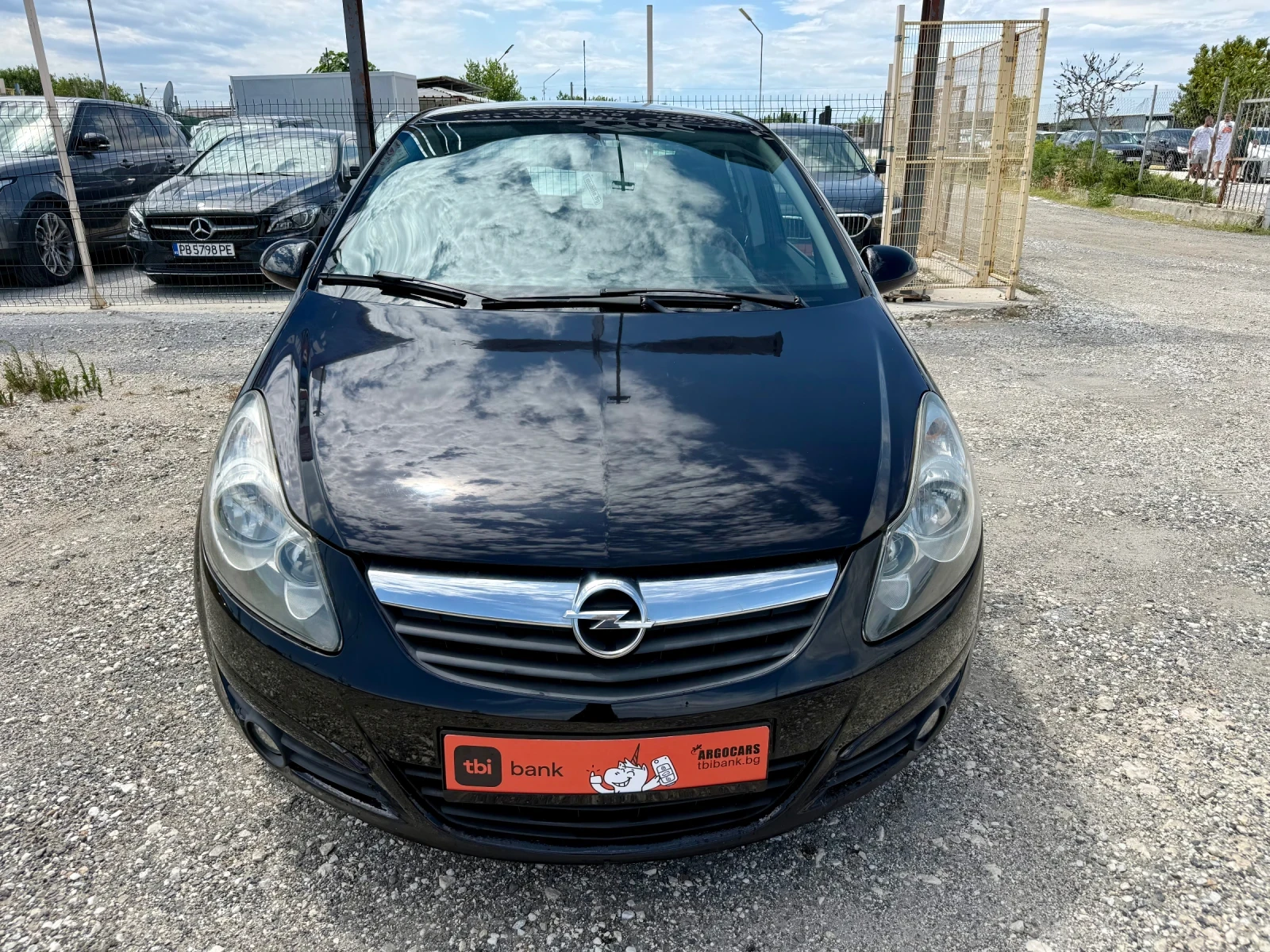Opel Corsa 1.2БЕНЗИН/ГАЗ Opel 111 Юбилейна