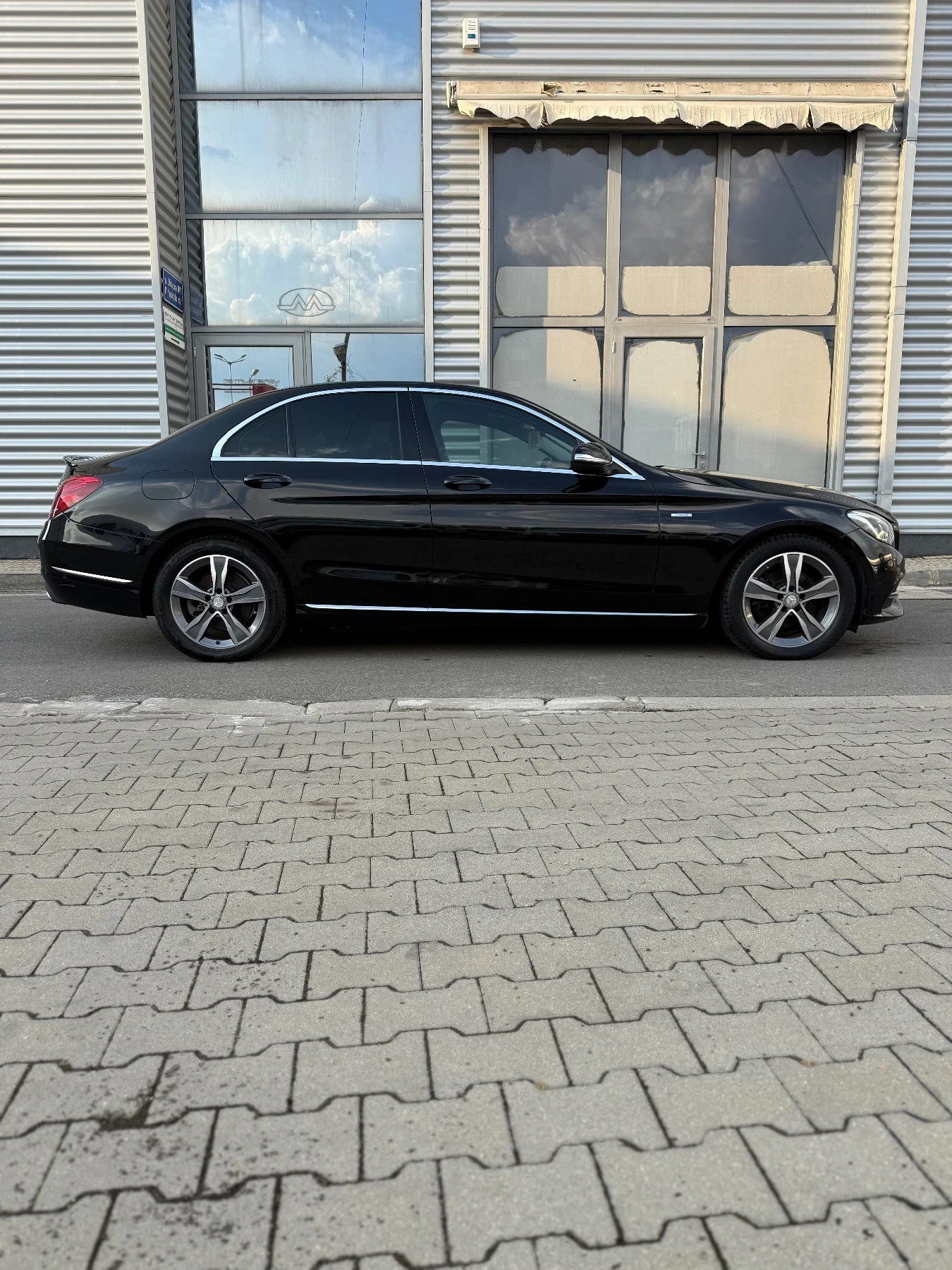 Mercedes-Benz C 180, снимка 5 - Автомобили и джипове - 56106599