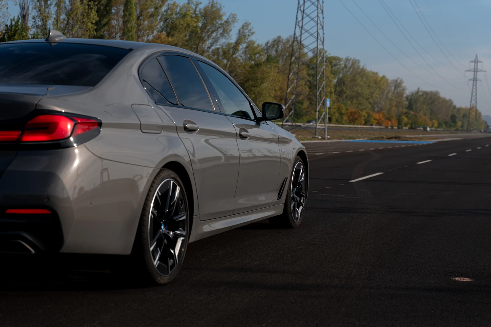 BMW 530 Xdrive ShadowLine, снимка 5 - Автомобили и джипове - 56493523