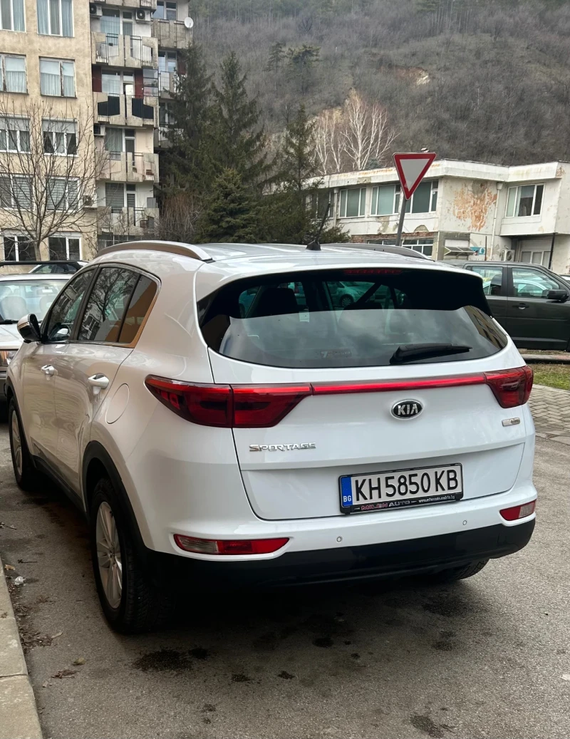 Kia Sportage, снимка 7 - Автомобили и джипове - 48754467