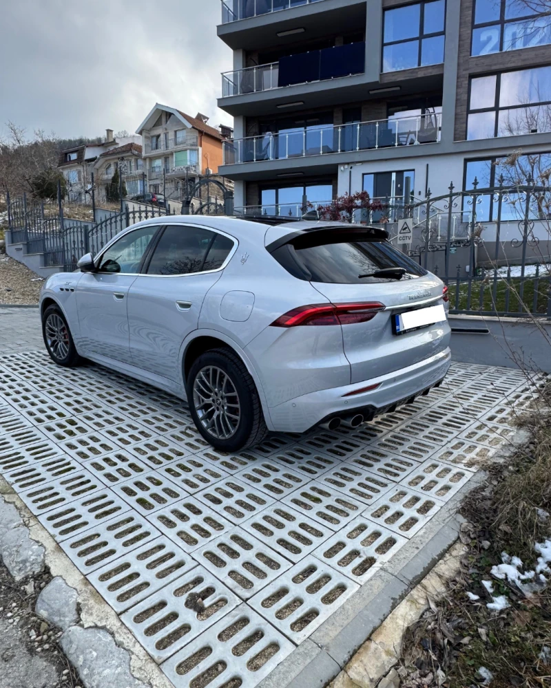 Maserati Grecale 4 цилиндров Turbo, снимка 7 - Автомобили и джипове - 49304343