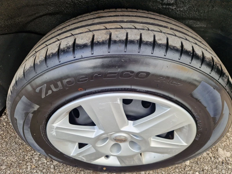 Nissan Qashqai 1.6i 16v 114HP. 6+ 1 ITALIA , снимка 4 - Автомобили и джипове - 52505806