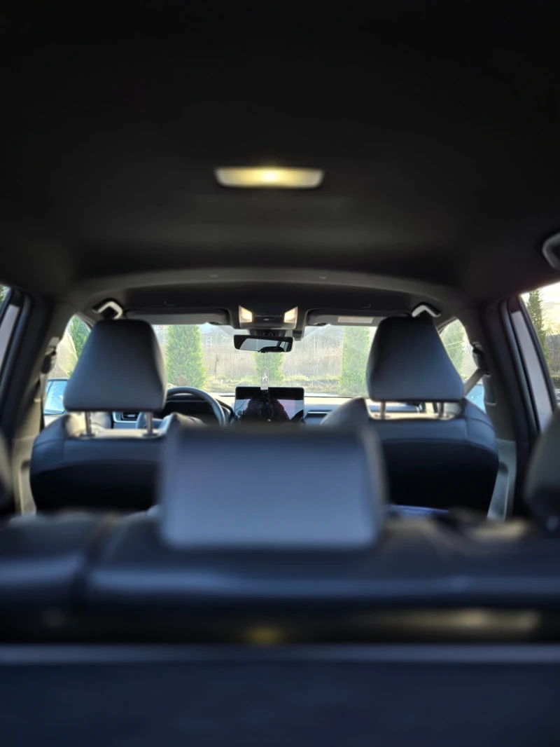 Toyota Rav4 Plugin hybrid , снимка 12 - Автомобили и джипове - 53112474