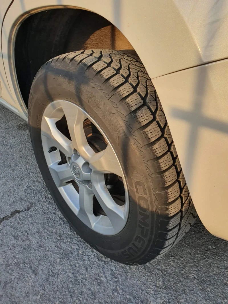 Toyota Rav4 Crossover, снимка 10 - Автомобили и джипове - 53261428